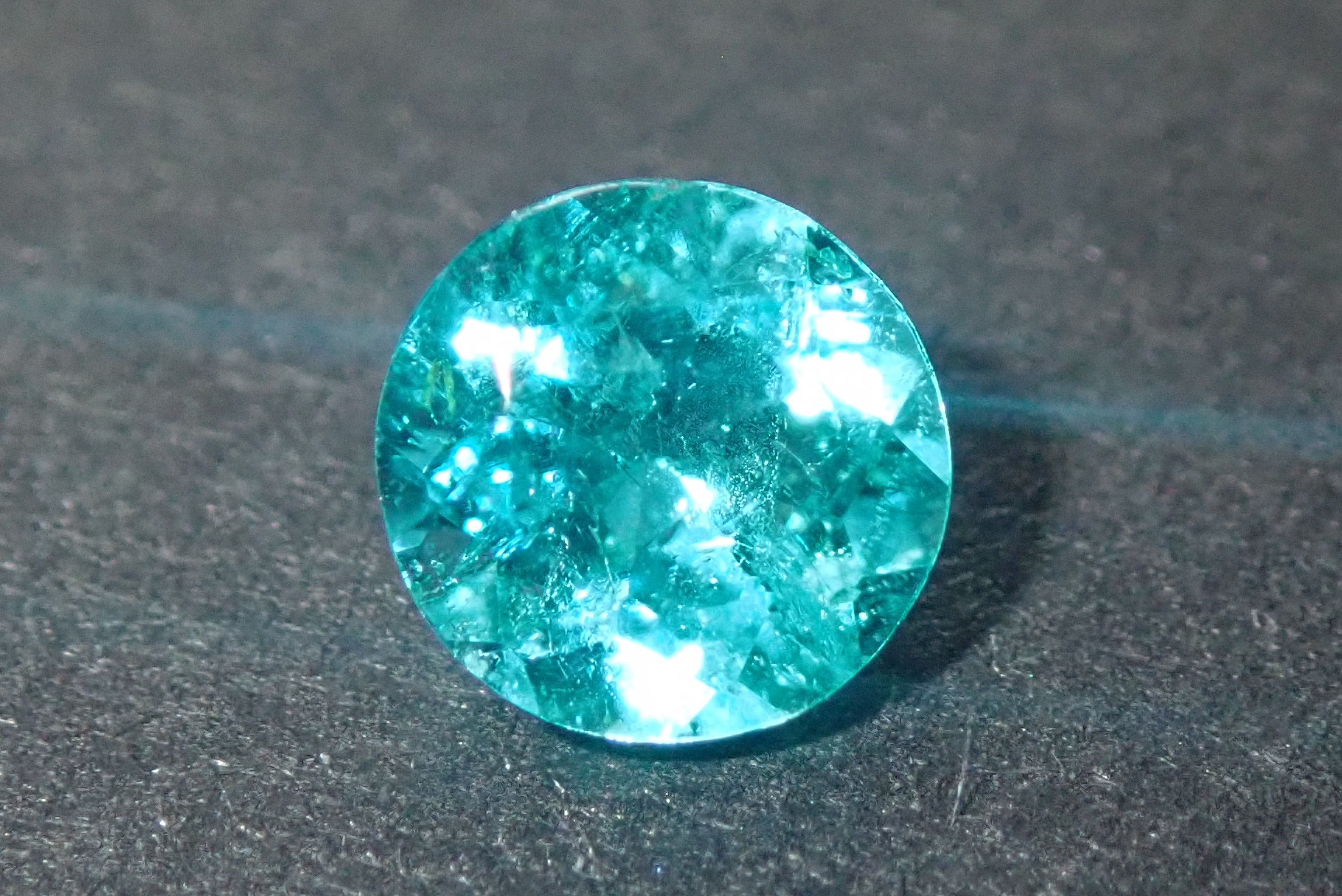 GIA鑑別書付き】ブラジル産バターリャ鉱山パライバトルマリン 0.31ct – Shis Color