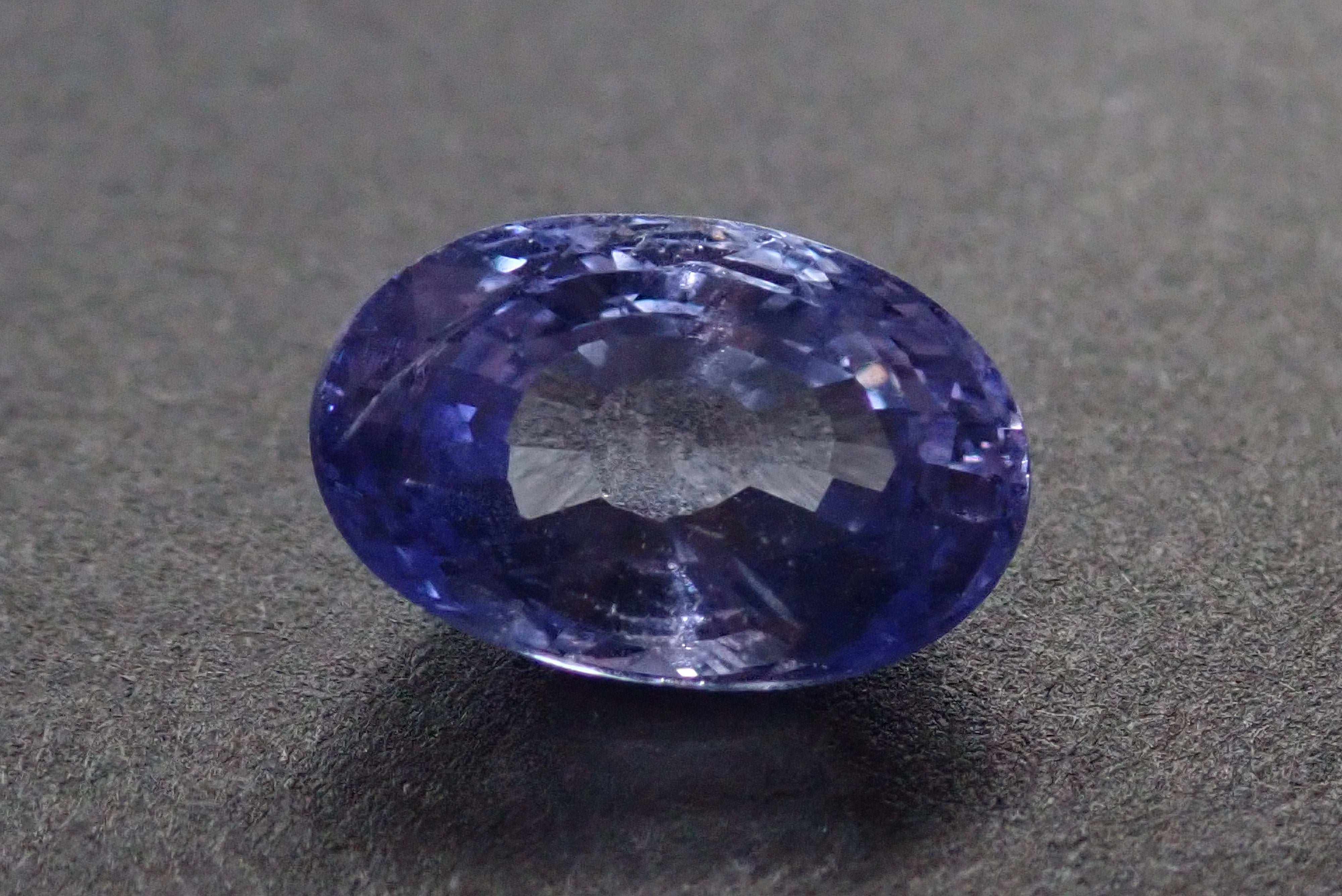 386)ソ付 ブルーサファイア ルース 2.325ct - bteubsnl.org