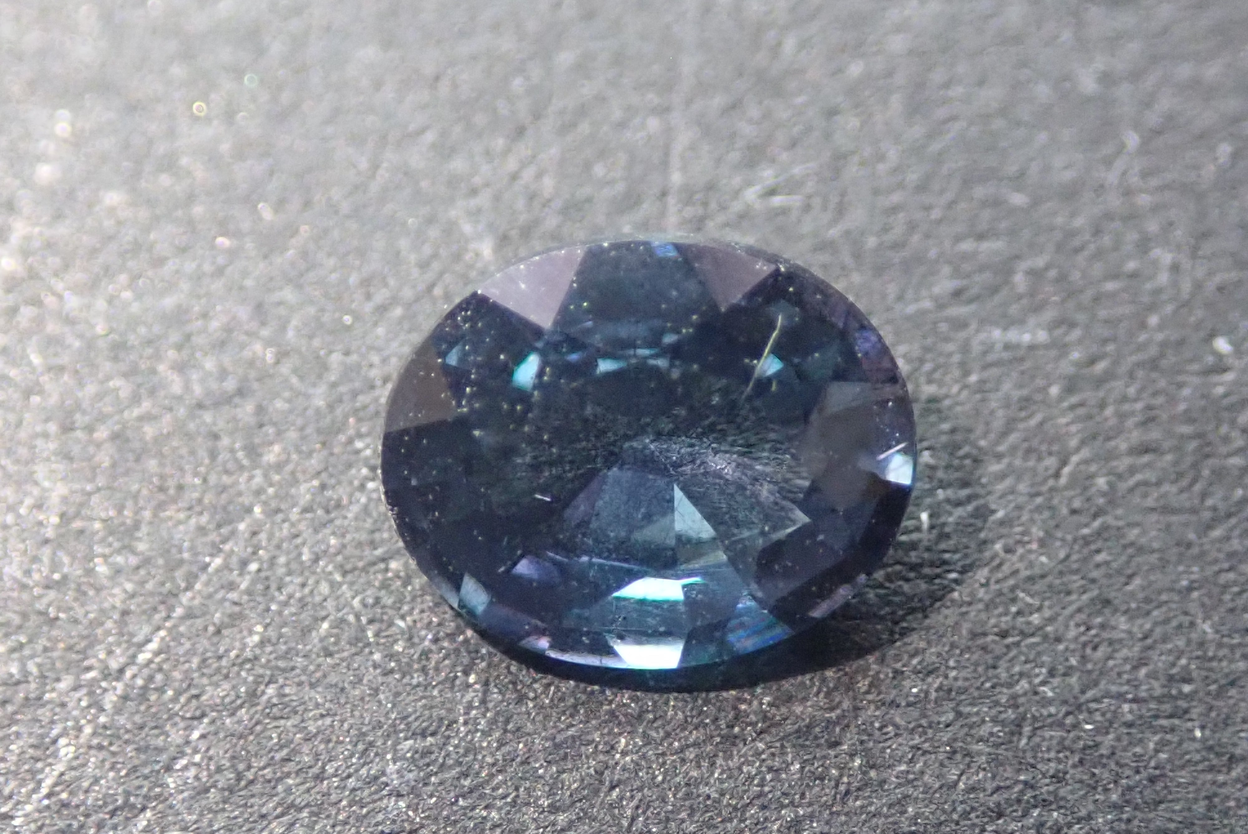 大人気大人気天然石 カラーチェンジガーネット0.46ct2個 ルース