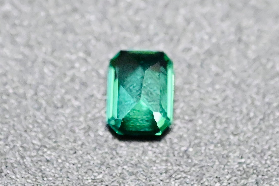 【CGL鑑別書付き】コロンビア産エメラルド0.346ct