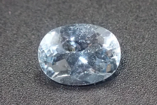 天然アクアマリン 1.180ct 約6×8mm ソーティング付き！