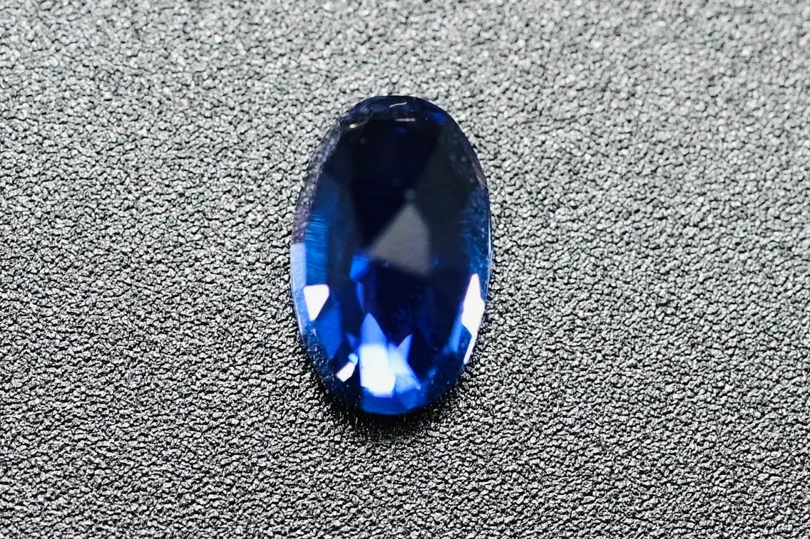 ブルーサファイア　1.515ct