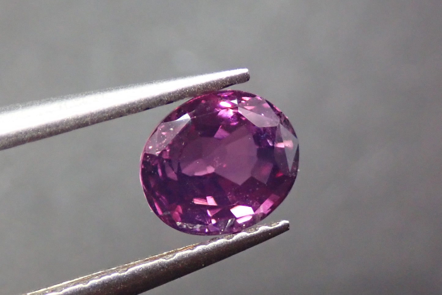 Pink purple sapphire 0.892ct