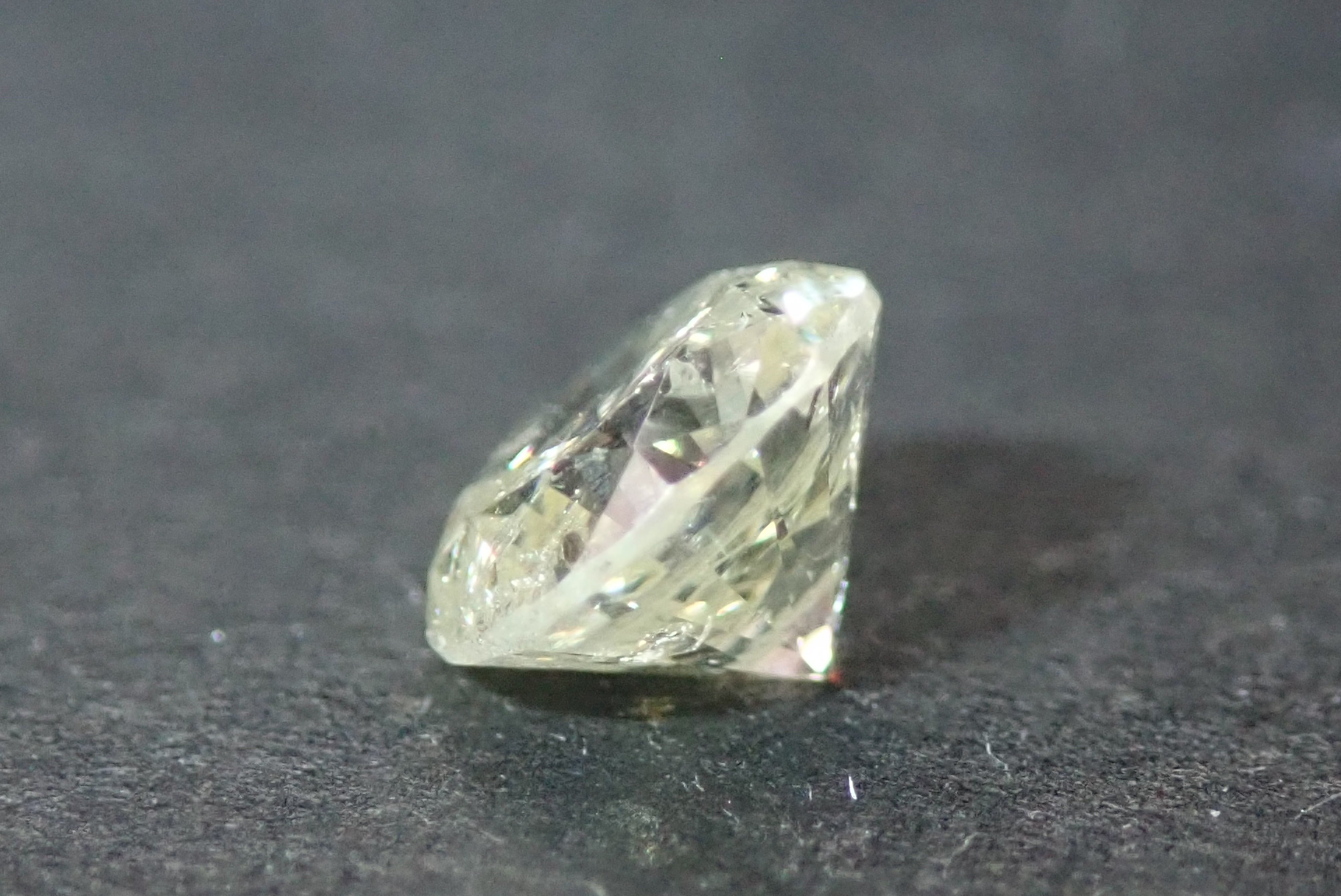 天然イエローダイヤモンド 0.351ct – Shis Color