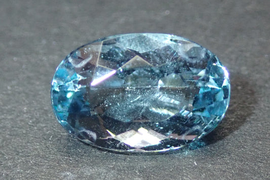 海蓝宝石 2.004 克拉