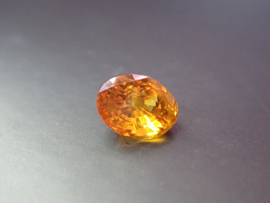 Golden Sapphire 1.550ct