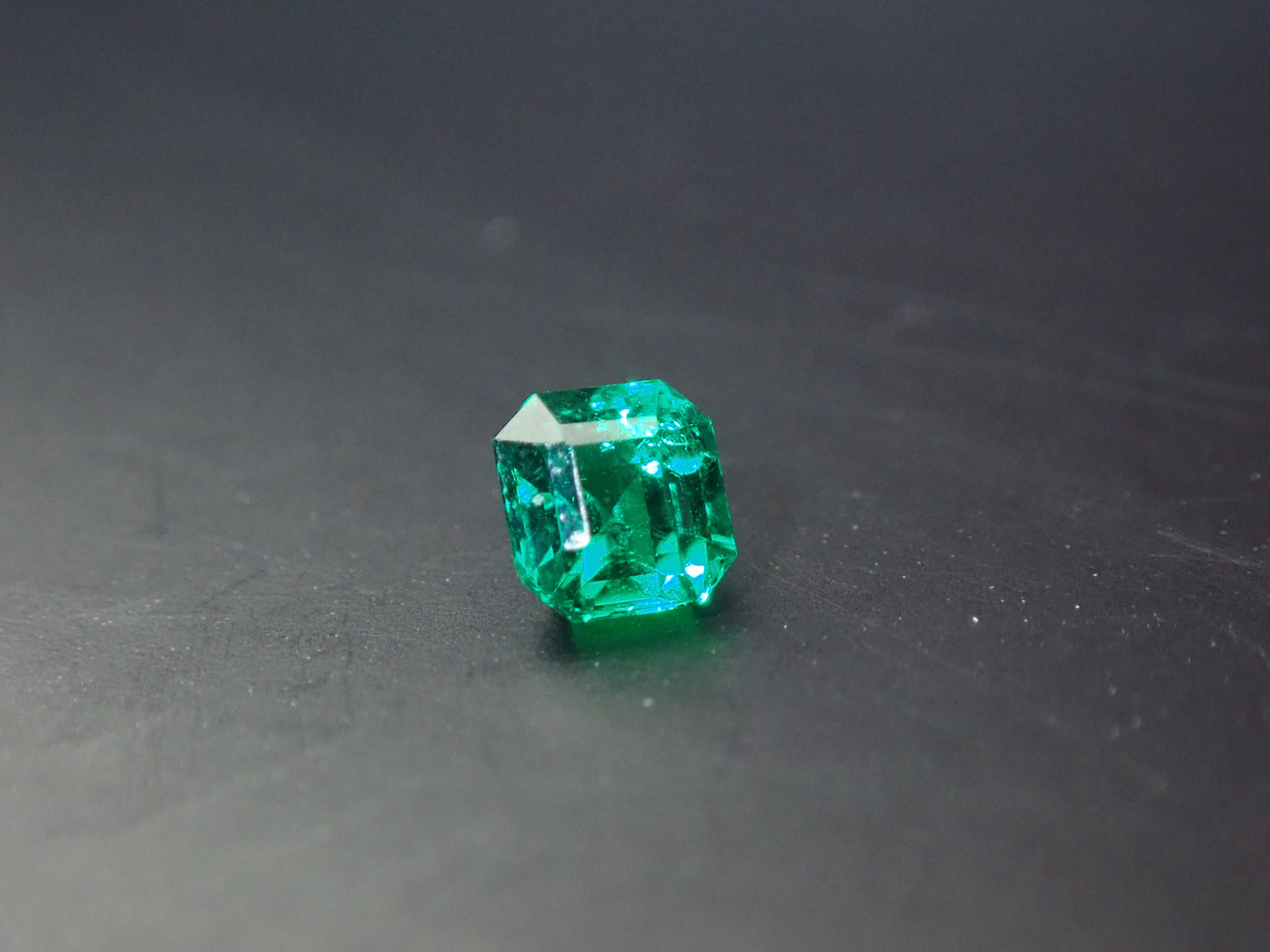 Emerald 0.213ct