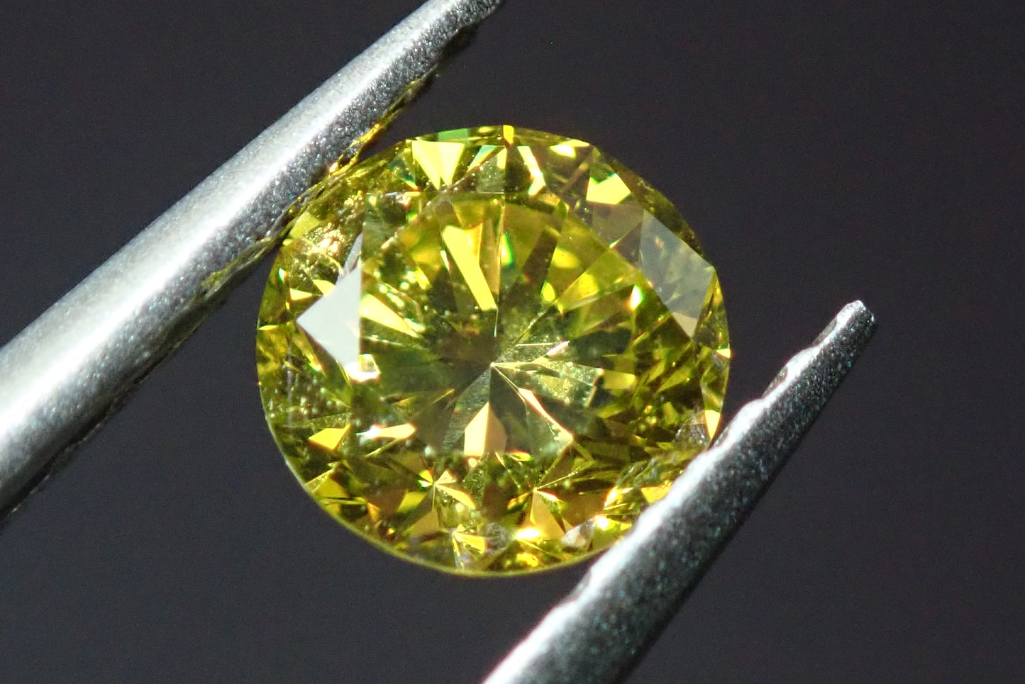 Natural fancy intense yellow diamond 0.520ct
