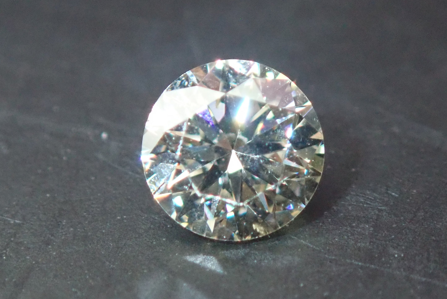 天然ダイヤモンド　0.178ct