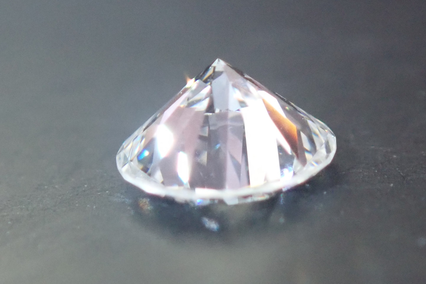 天然ダイヤモンド　0.377ct