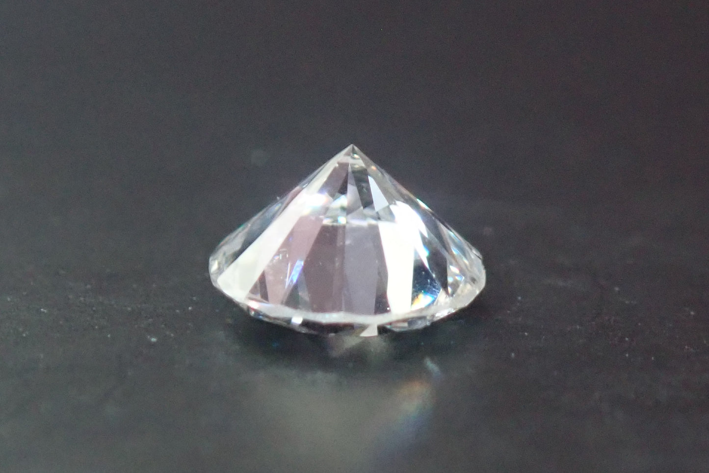 天然ダイヤモンド　0.385ct