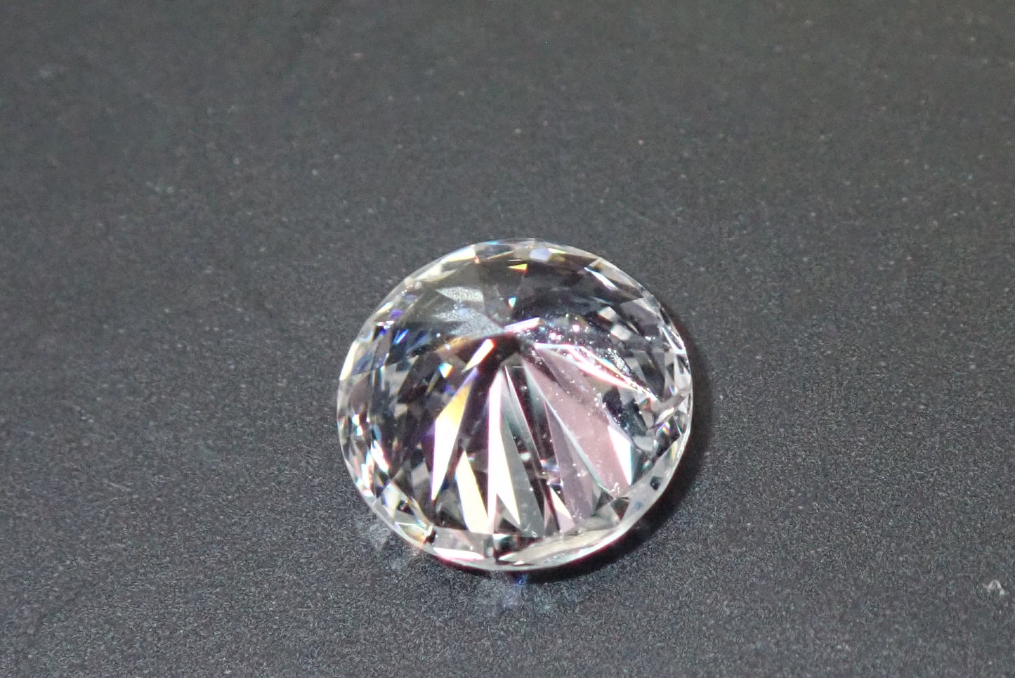 天然ダイヤモンド　0.388ct