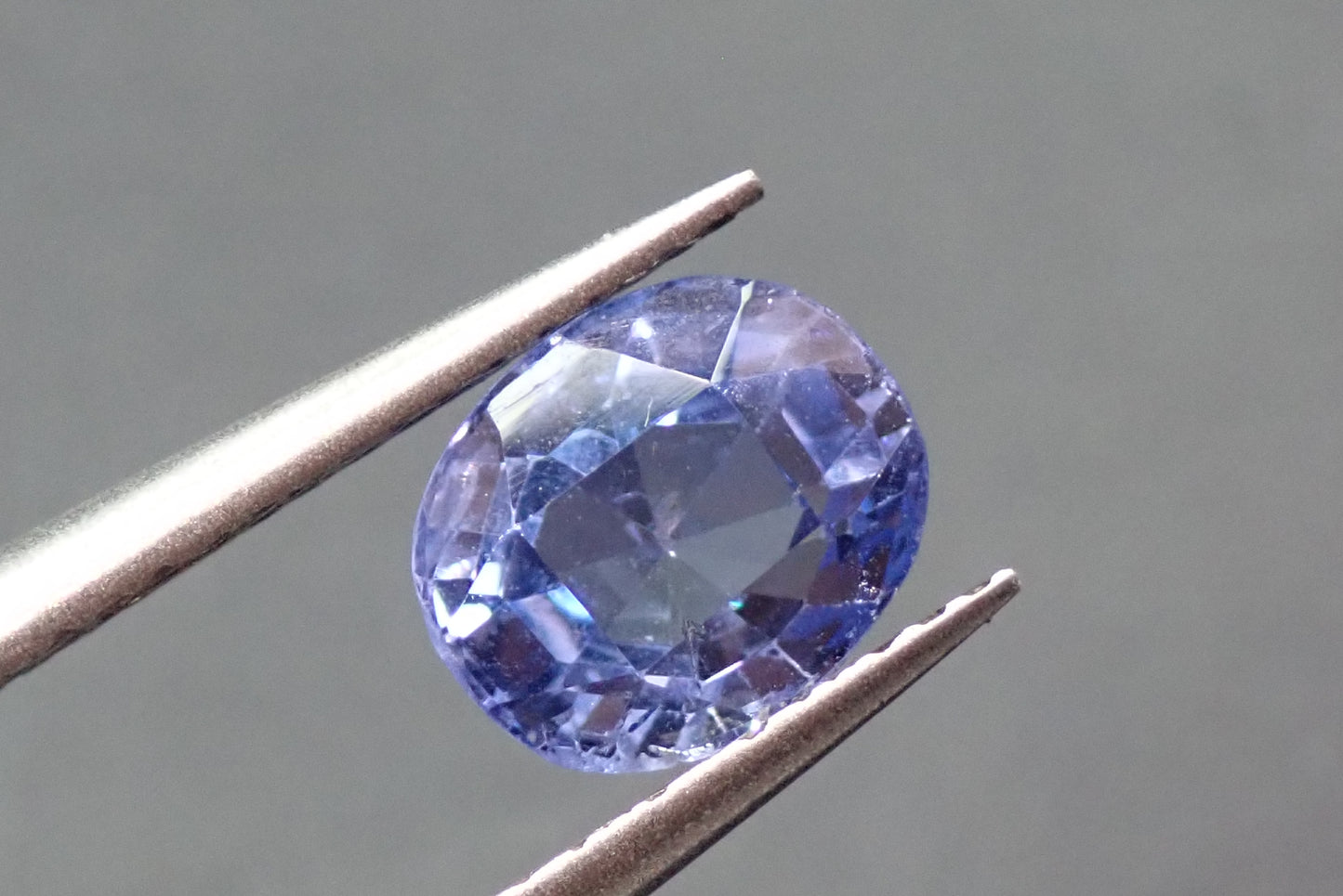 Blue sapphire 2.053ct