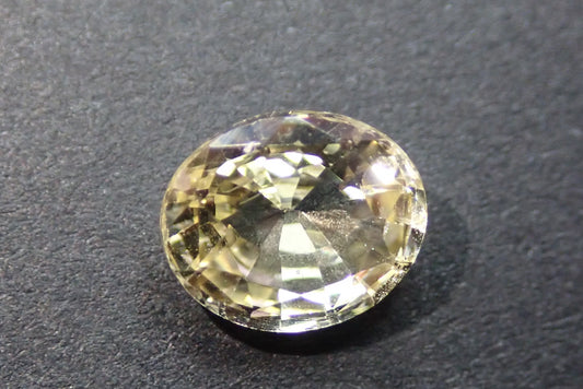 Yellow sapphire 1.326ct
