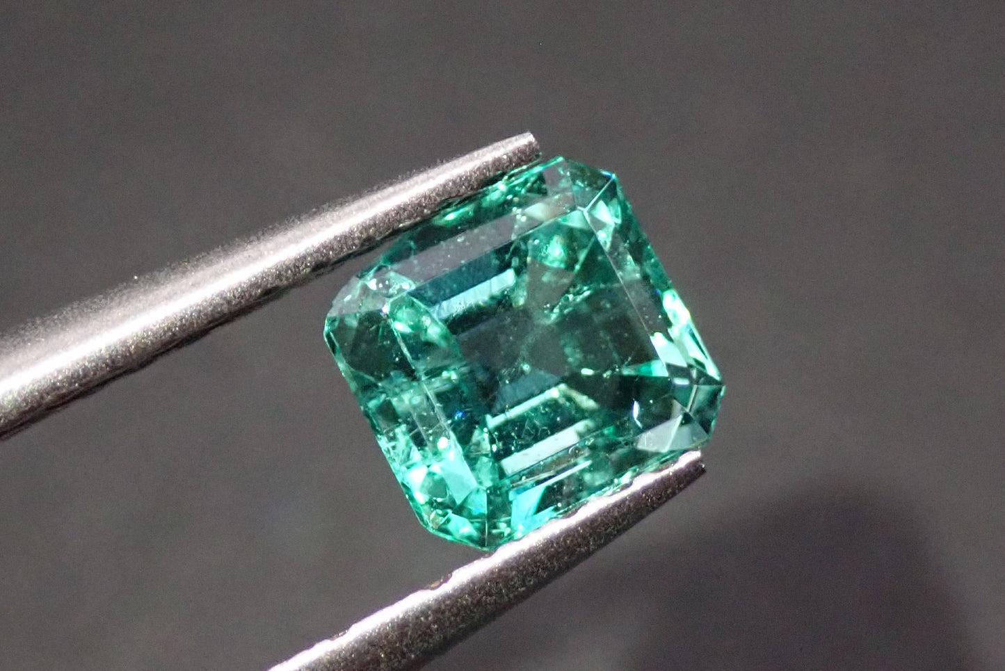 Emerald 0.631ct